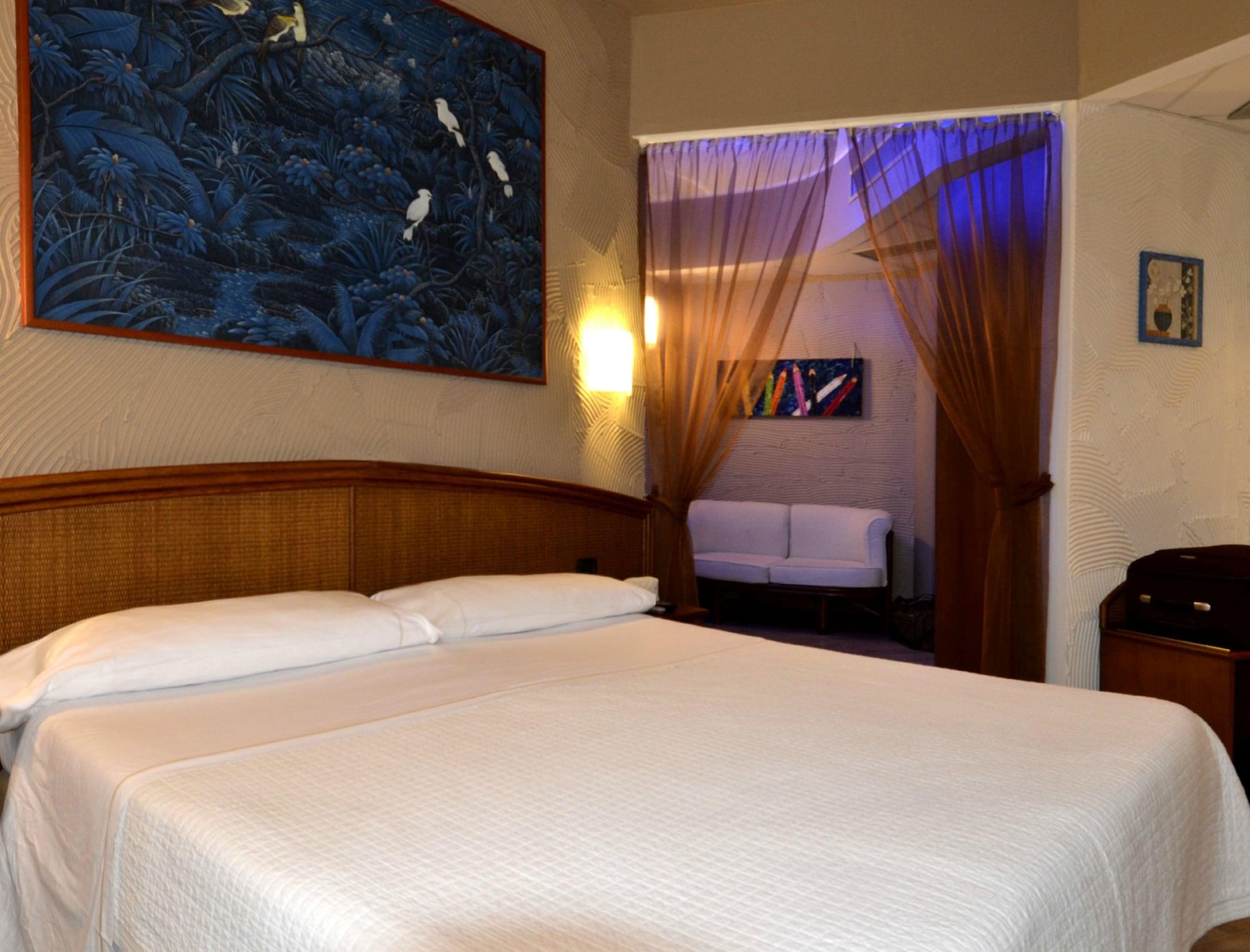 Welcome Hotel Леняно Екстериор снимка