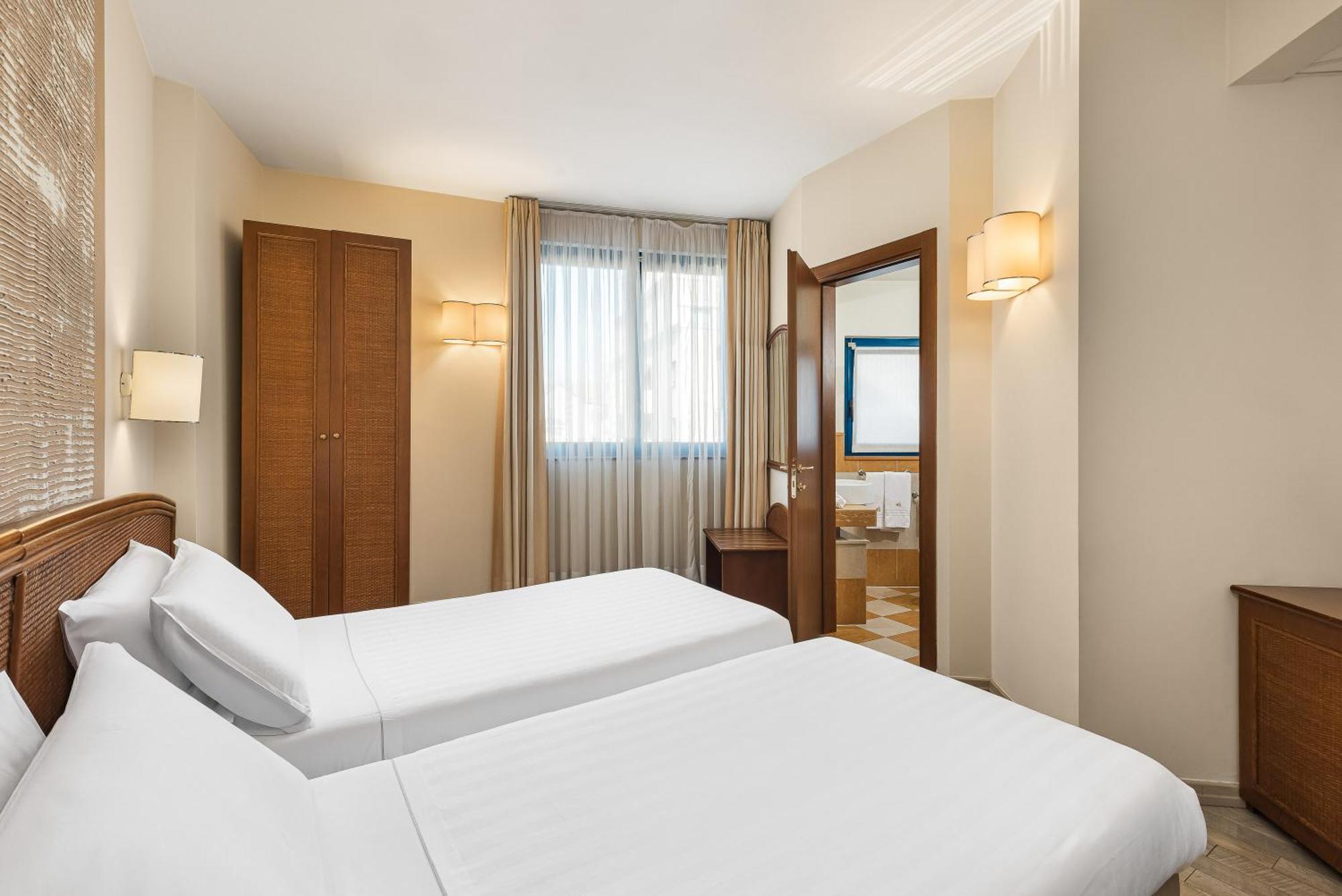 Welcome Hotel Леняно Стая снимка